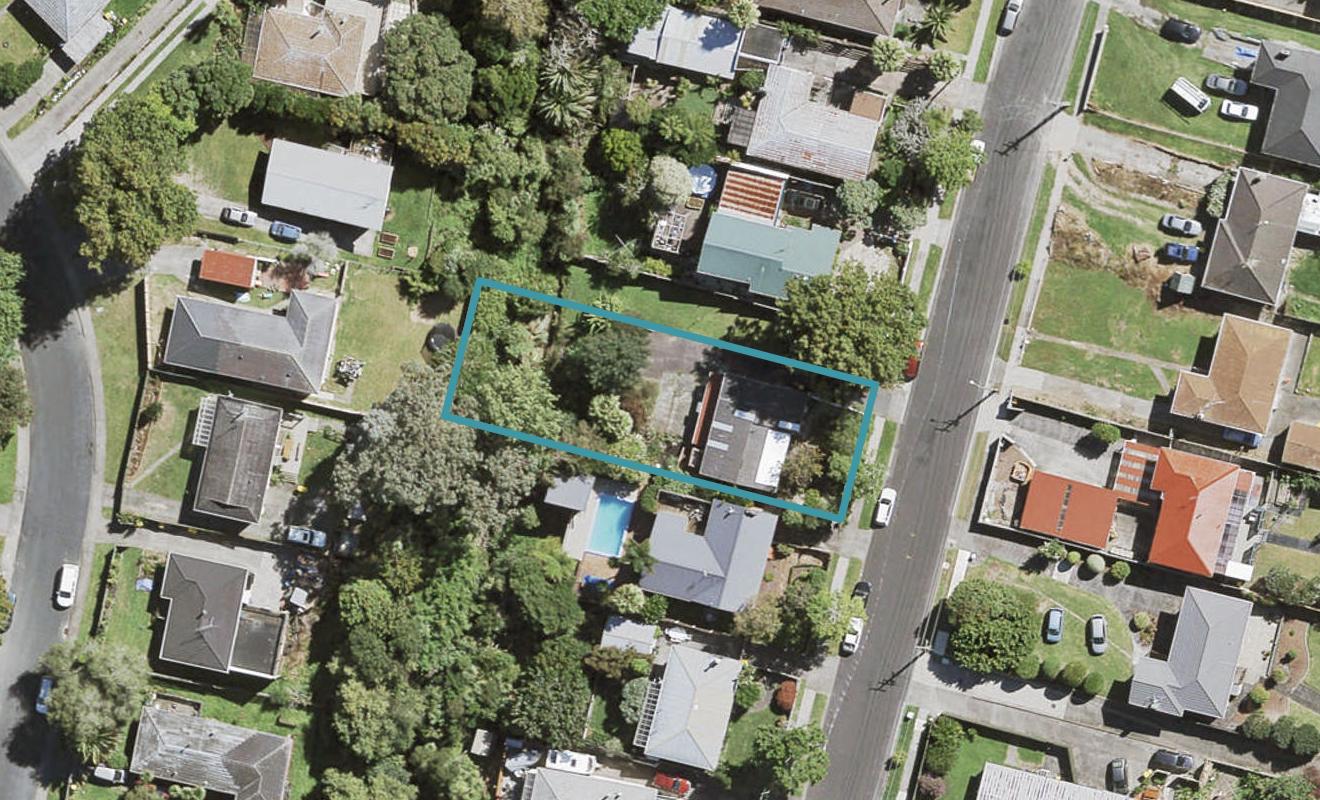 37 Kamara Road, Glen Eden, Auckland - Carousel 1