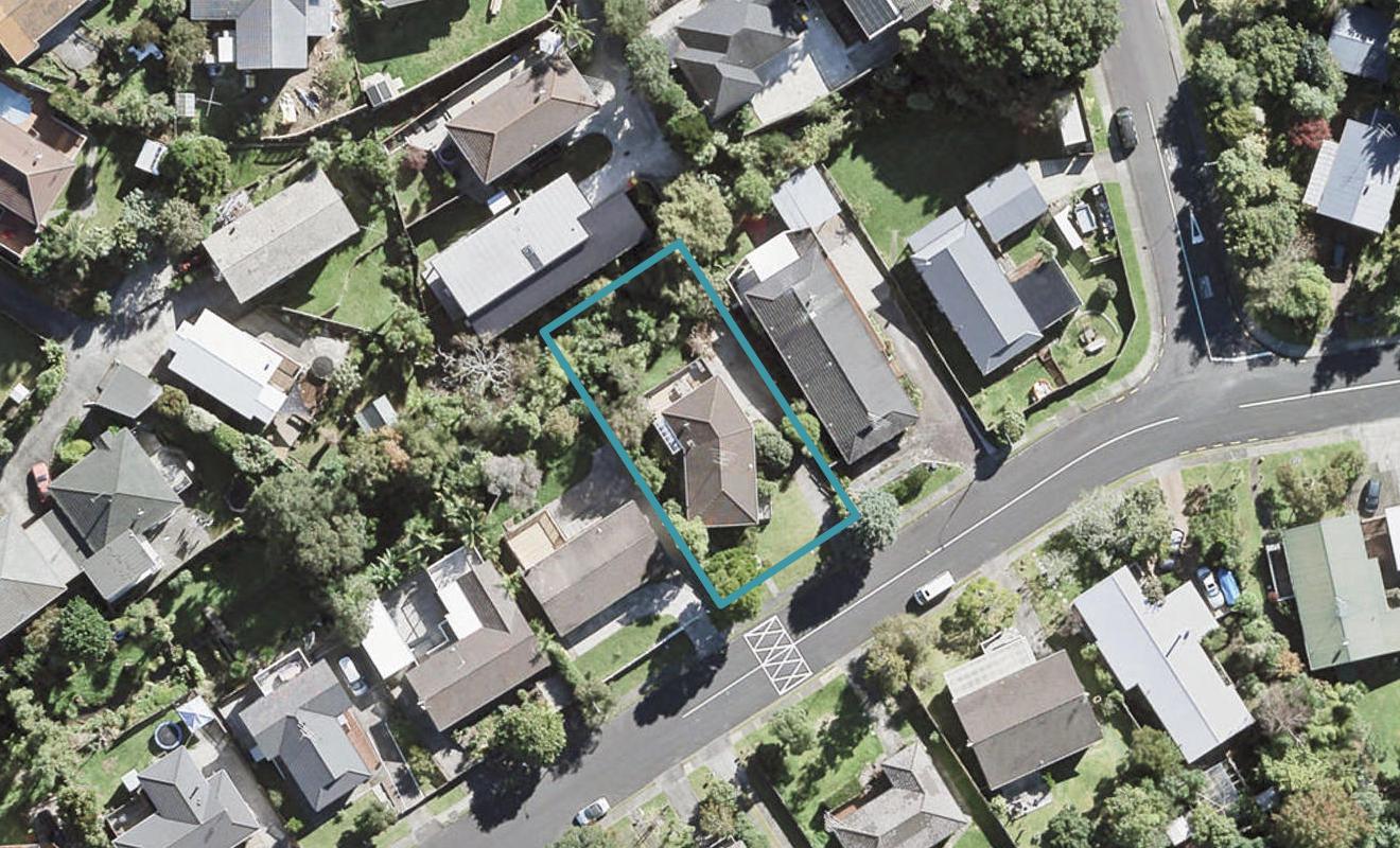 51 Alexander Avenue, Torbay, Auckland - Carousel 1