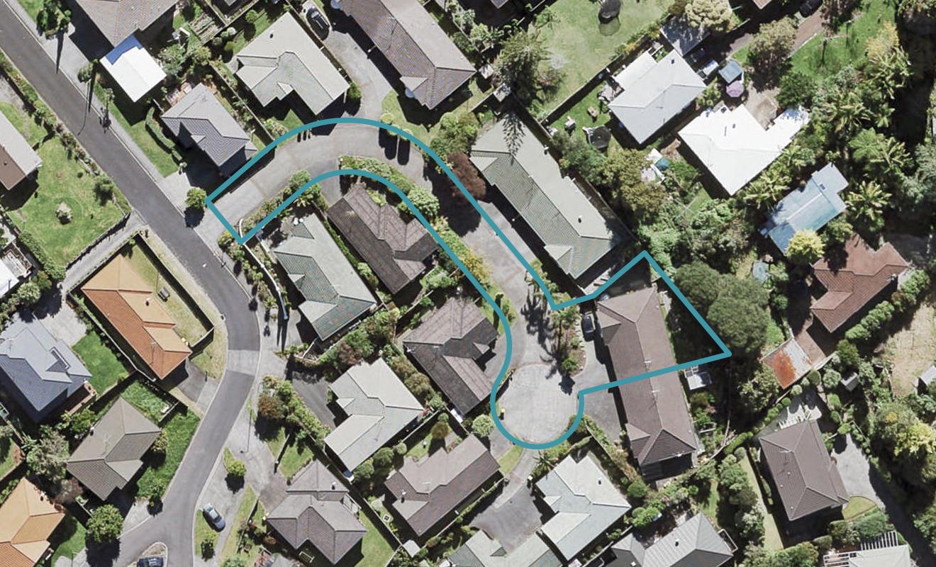 14 Copplestone Place, New Lynn, Auckland - Carousel 1