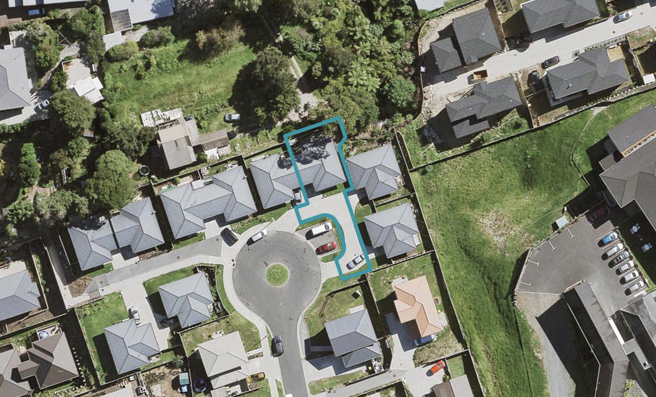 37 Denver Avenue, Sunnyvale, Auckland - Carousel 1
