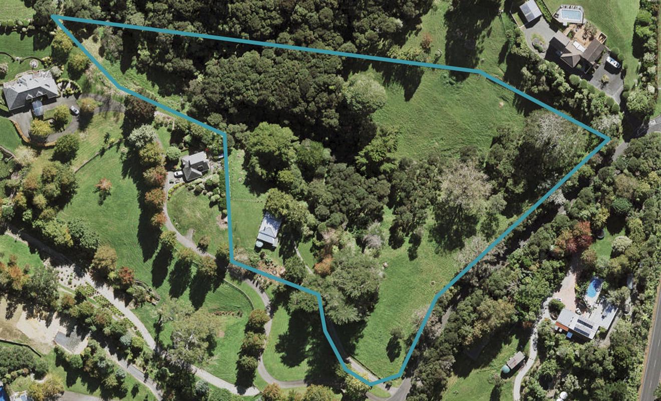 4 Godley Lane, Lucas Heights, Auckland - Carousel 1