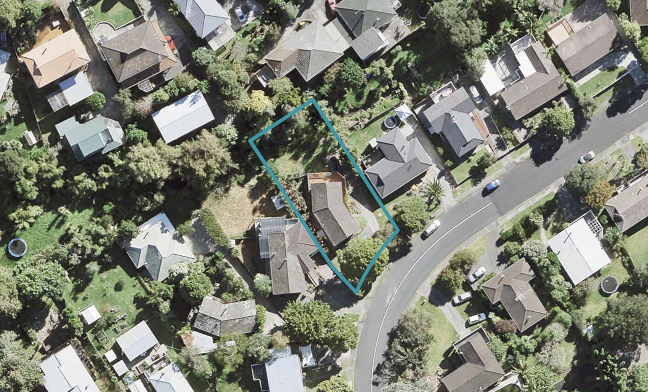 61 Alexander Avenue, Torbay, Auckland - Carousel 1
