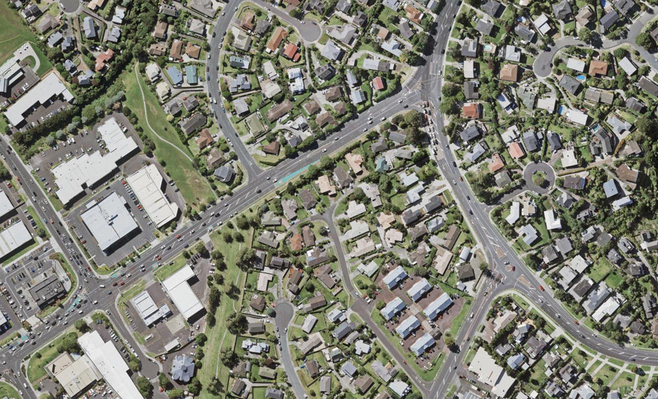 25 Mercury Lane, Windsor Park, Auckland - Carousel 1