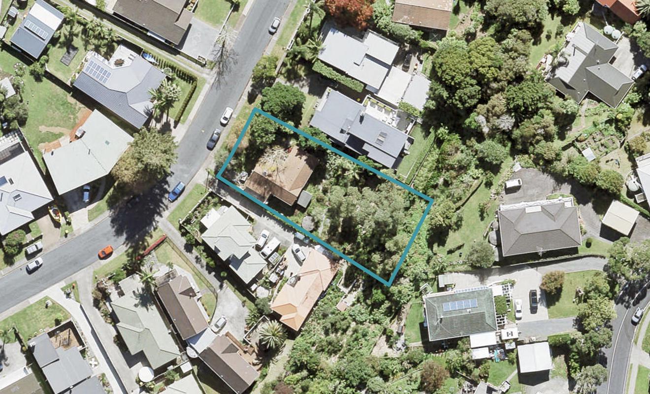 62 The Circle, Manly, Whangaparaoa - Carousel 1