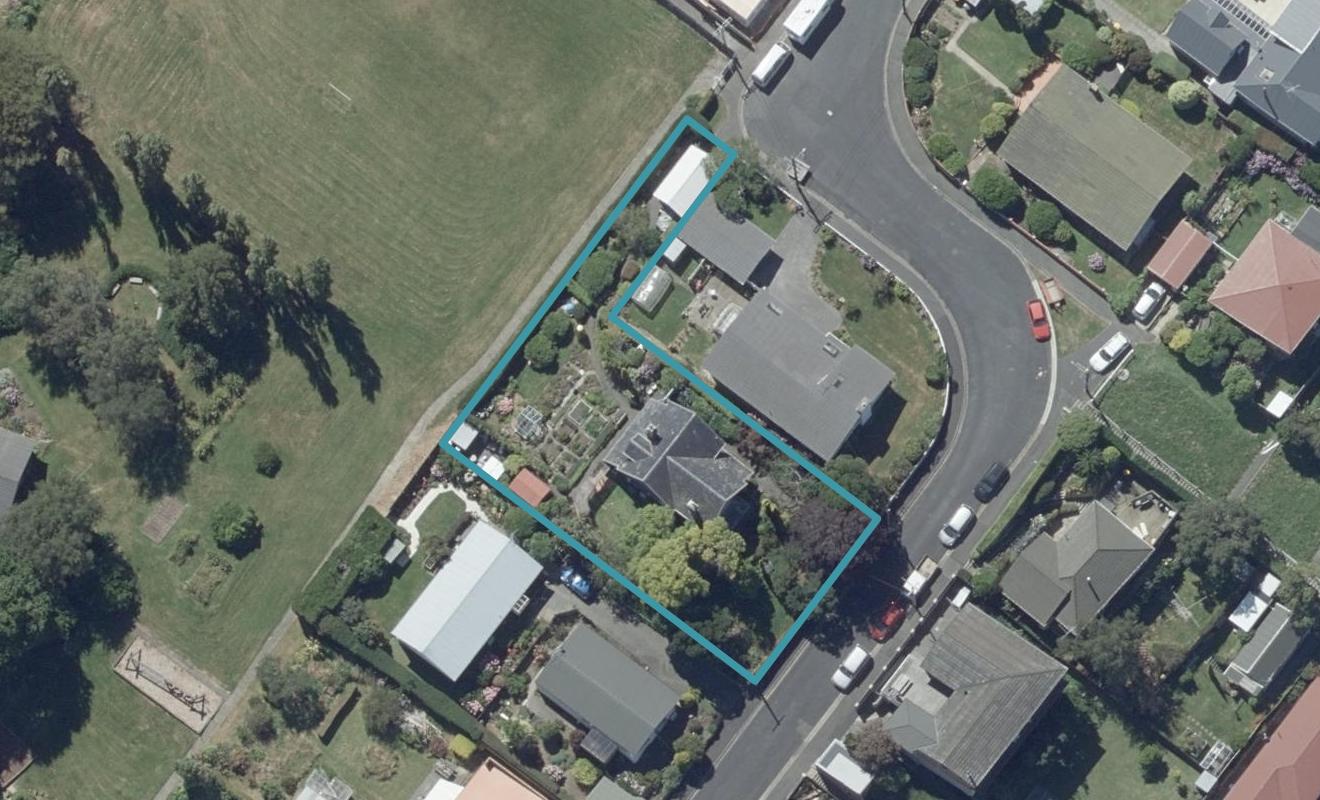 21 Gilmore Street, Wakari, Dunedin - Carousel 1