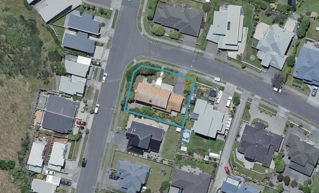 2 Neston Grove, Churton Park, Wellington - Carousel 1