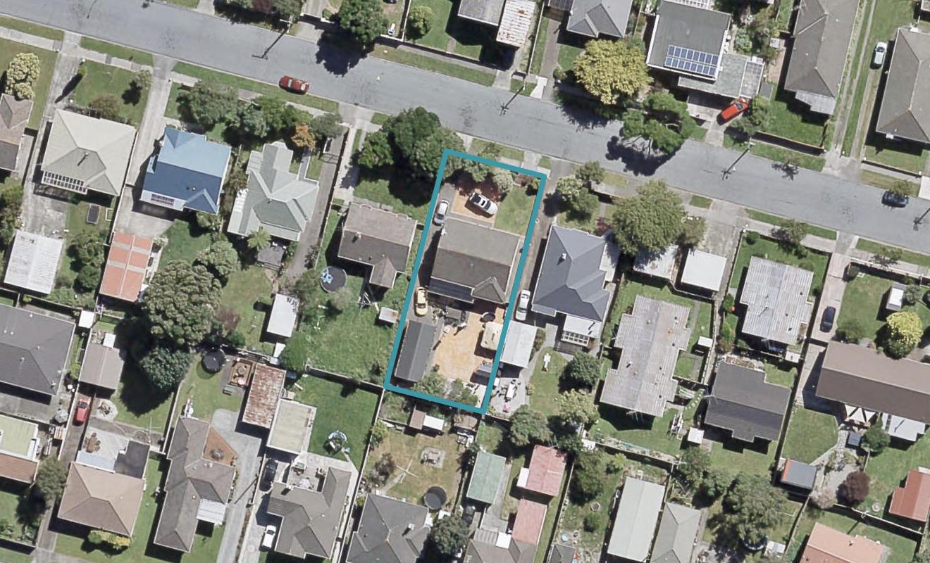 16 Nile Street, Waterloo, Lower Hutt - Carousel 1