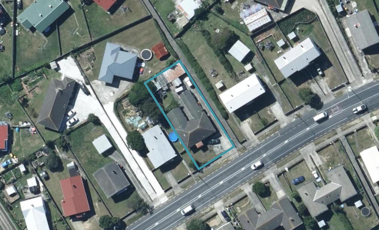 111 Warspite Avenue, Cannons Creek, Porirua - Carousel 1