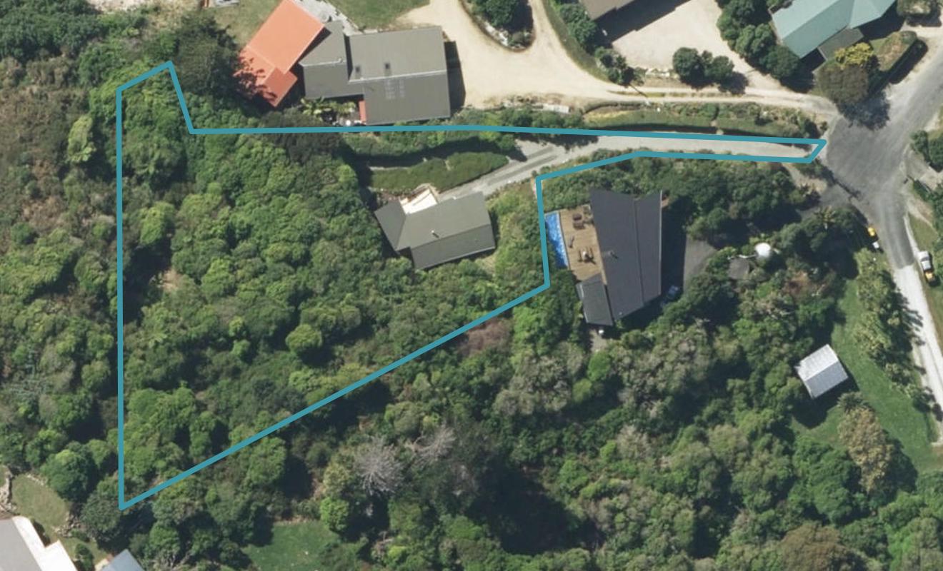 40 Peninsula Road, Tata Beach - Carousel 1