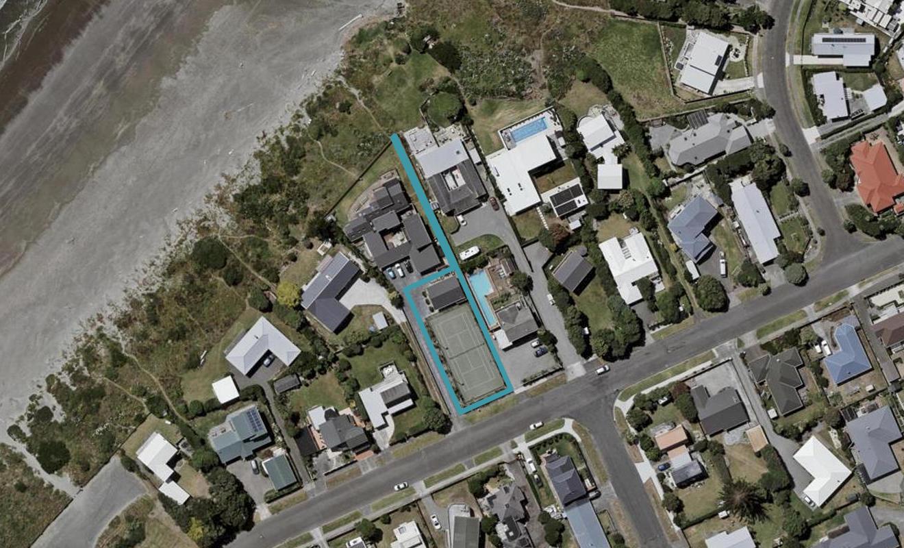 121 Field Way, Waikanae Beach, Waikanae - Carousel 1