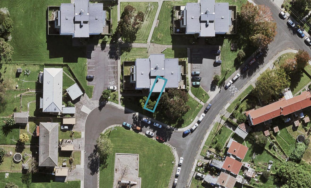 7 Mowai Road, Northcote, Auckland - Carousel 1