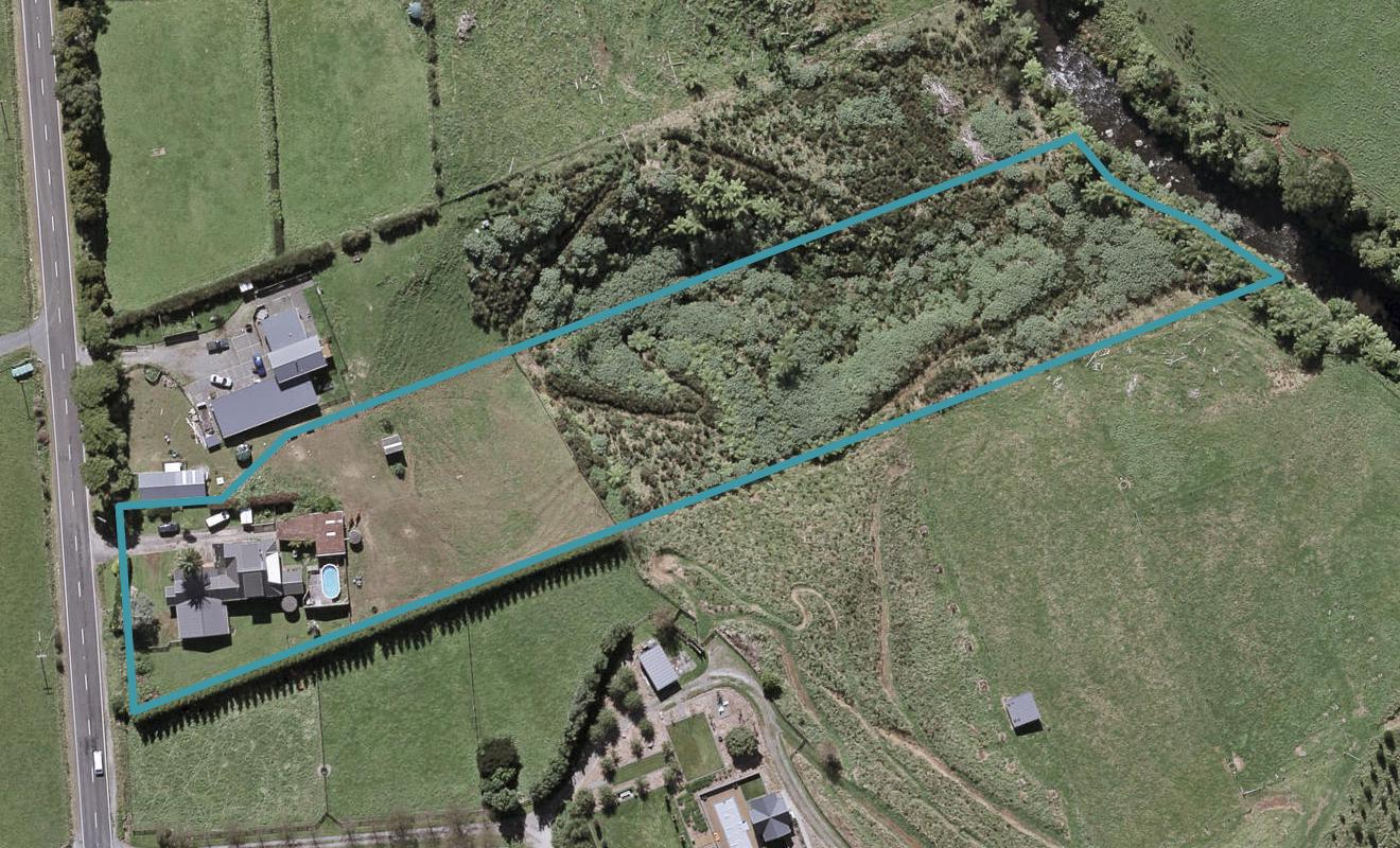 489 Carrington Road, Hurworth, New Plymouth - Carousel 1