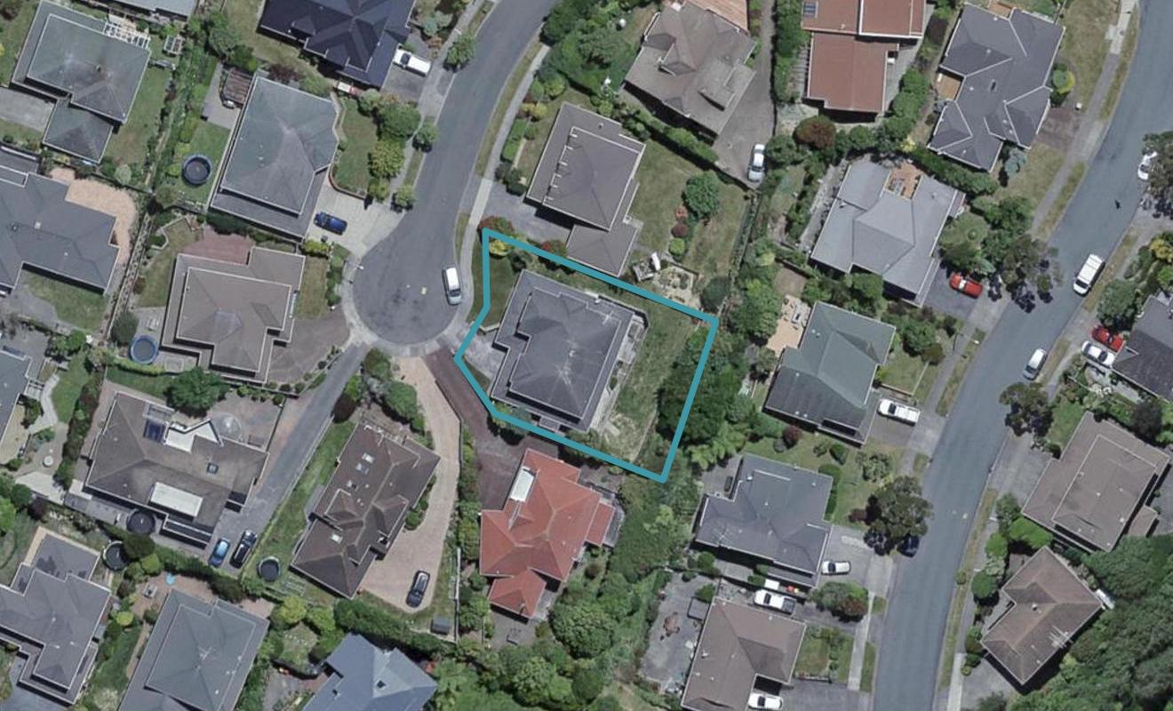 9 Montrose Grove, Churton Park, Wellington - Carousel 1
