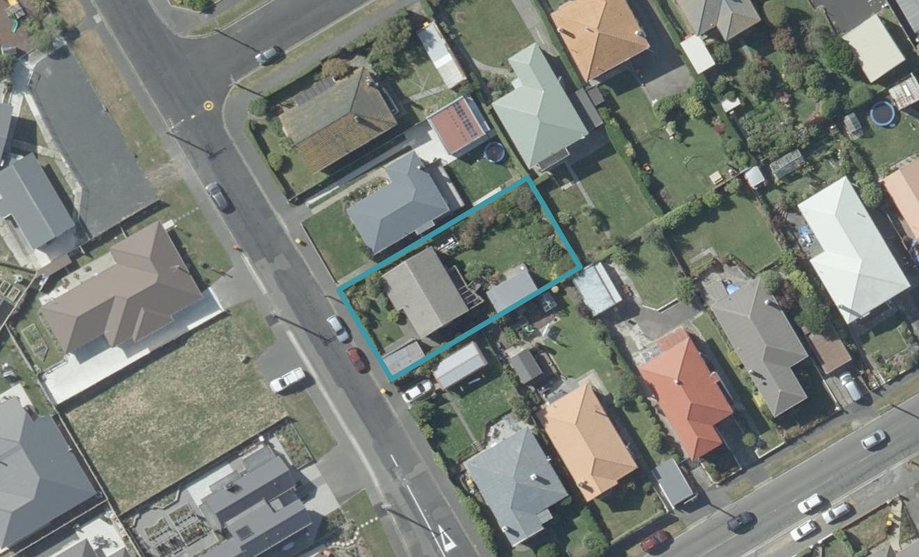 23 Lockerbie Street, Kew, Dunedin - Carousel 1
