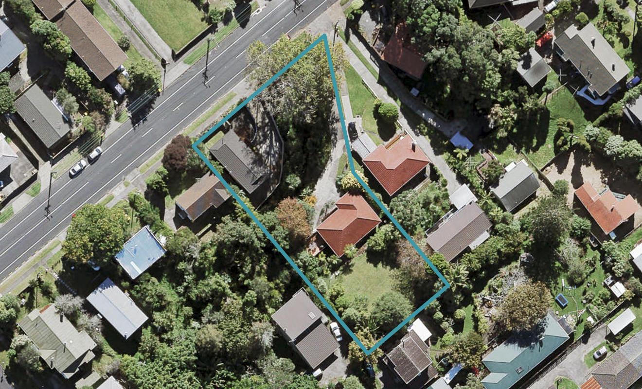 2/42 Hutchinson Avenue, New Lynn, Auckland - Carousel 1