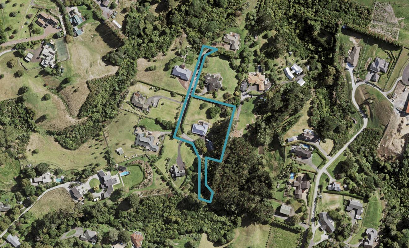 332F Redoubt Road, Totara Park, Auckland - Carousel 1