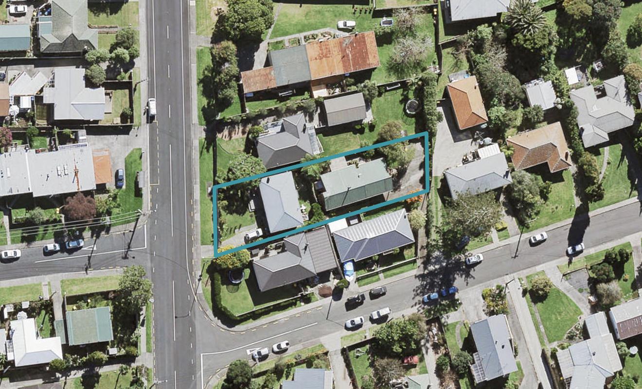 1/137 Birkdale Road, Birkdale, Auckland - Carousel 1