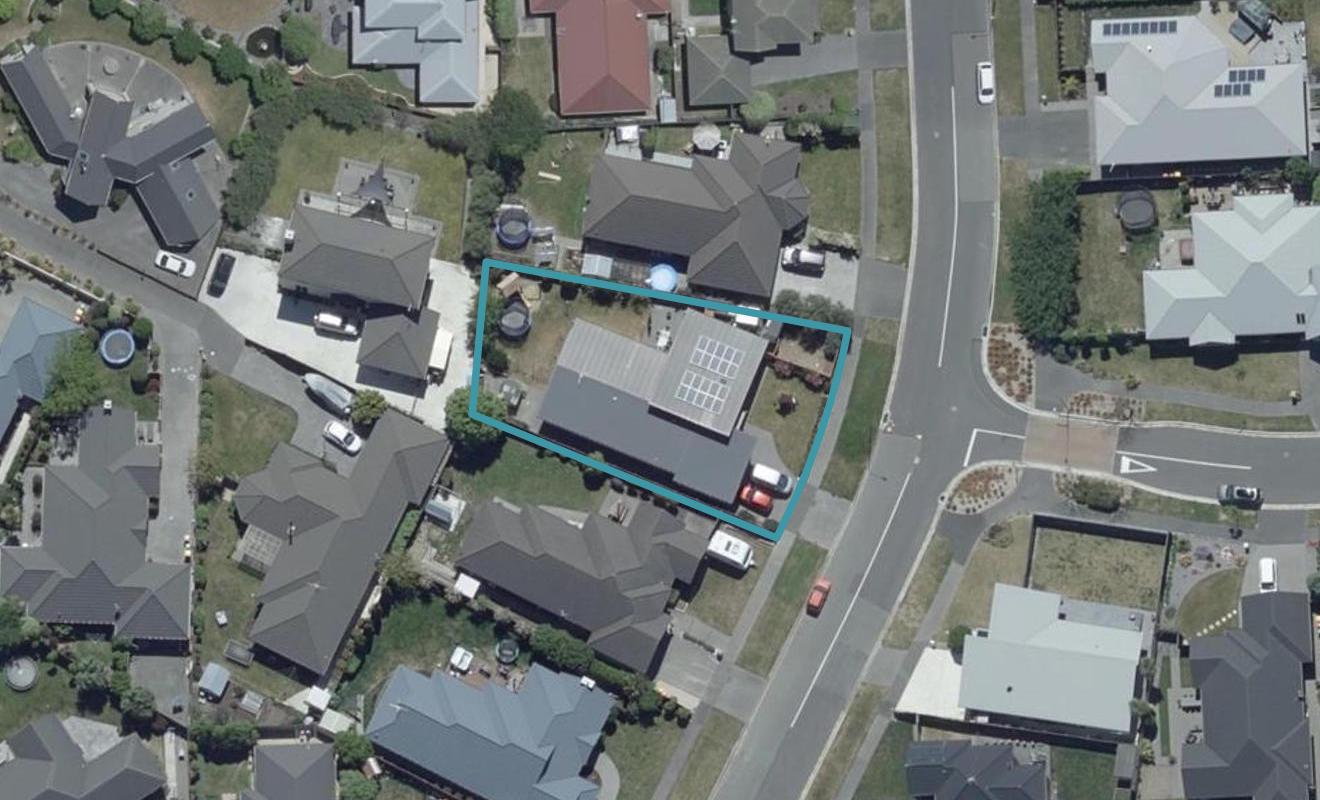 12 Bottle Lake Drive, Parklands, Christchurch - Carousel 1