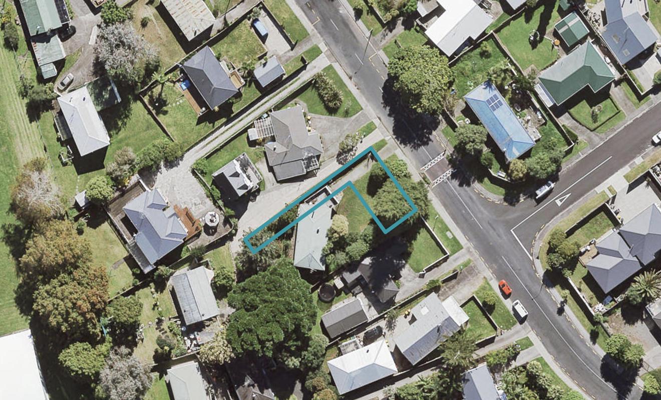 52A Lauderdale Road, Birkdale, Auckland - Carousel 1