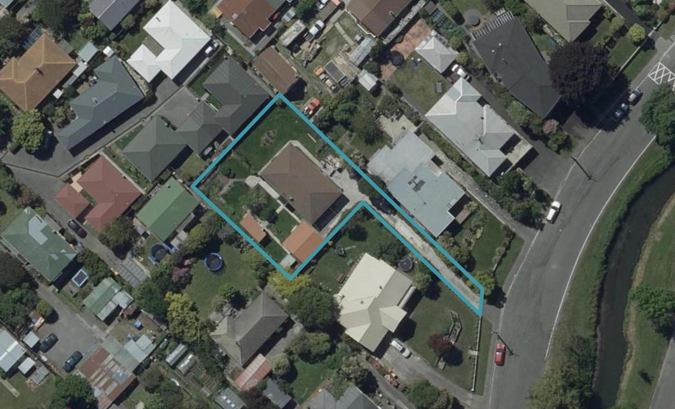 327 Eastern Terrace, Sydenham, Christchurch - Carousel 1