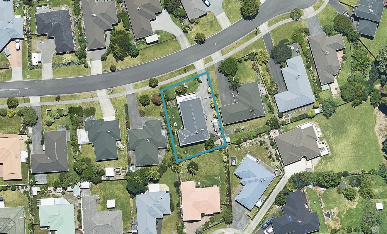 12 Hawk Place, Welcome Bay, Tauranga - Carousel 1