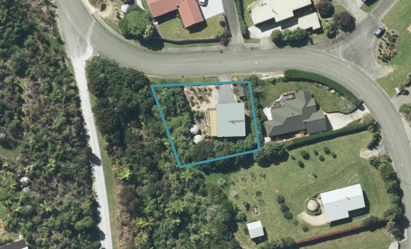 24 Nyhane Drive, Ligar Bay, Takaka - Carousel 1
