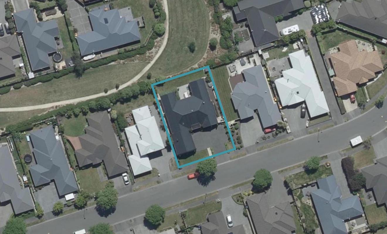 28 Pohutukawa Crescent, Parklands, Christchurch - Carousel 1