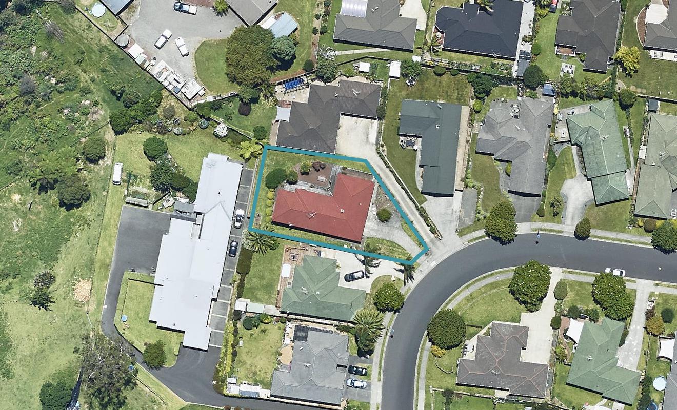 18 Brackenburn Drive, Ohauiti, Tauranga - Carousel 1