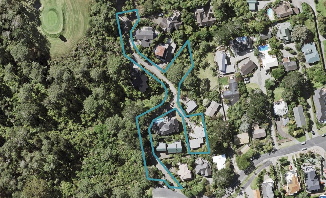 5 Tree Fern Trail, Campbells Bay, Auckland - Carousel 1