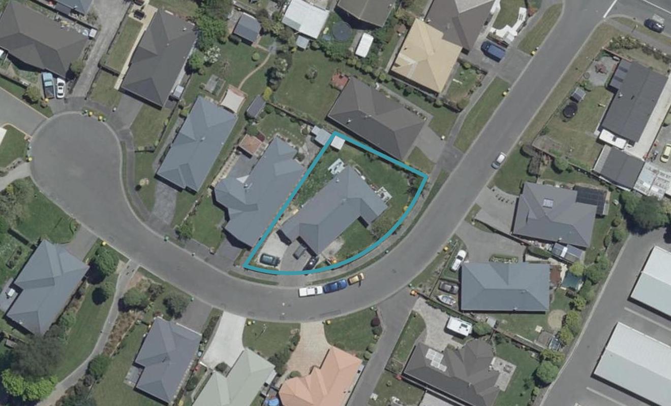 10 Ballymena Drive, Belfast, Christchurch - Carousel 1