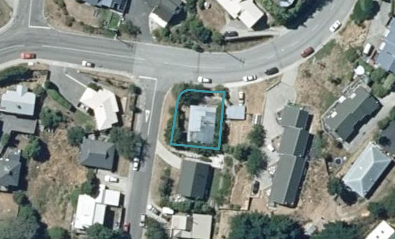 231B Fernhill Road, Sunshine Bay, Queenstown - Carousel 1