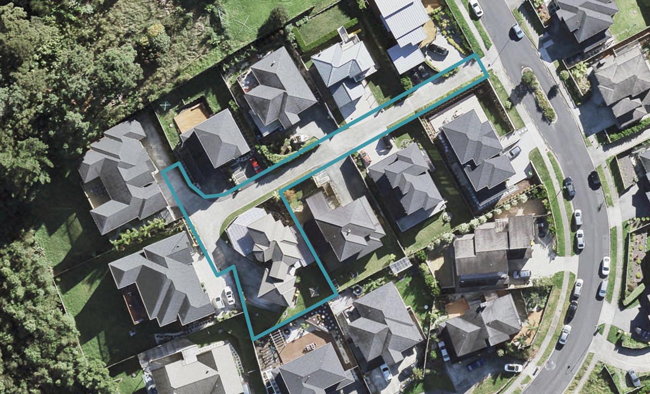 19 Namsan Close, Fairview Heights, Auckland - Carousel 1