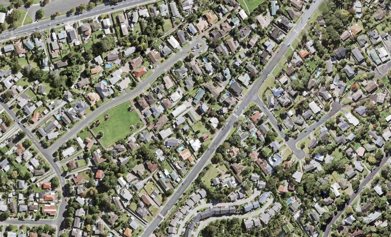 31D Avonleigh Road, Green Bay, Auckland - Carousel 1