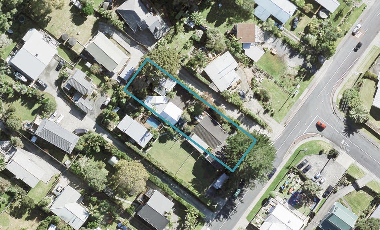 28 D'Oyly Drive, Stanmore Bay, Whangaparaoa - Carousel 1