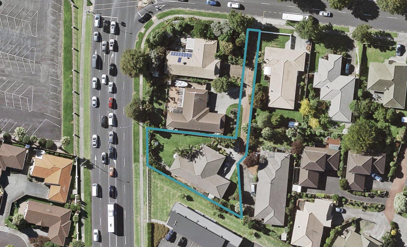 180 Millhouse Drive, Golflands, Auckland - Carousel 1