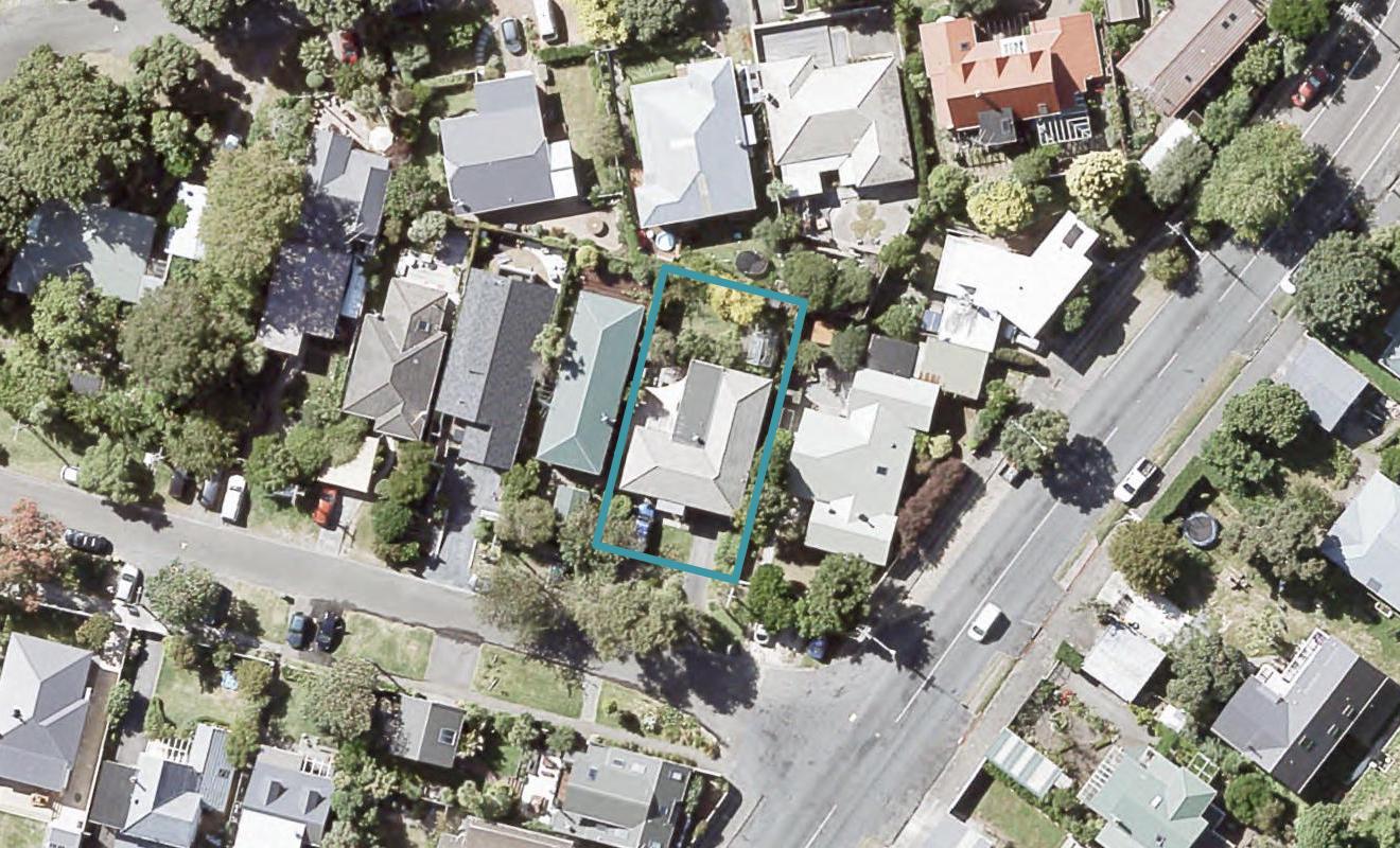 2 Hinau Street, Eastbourne, Lower Hutt - Carousel 1