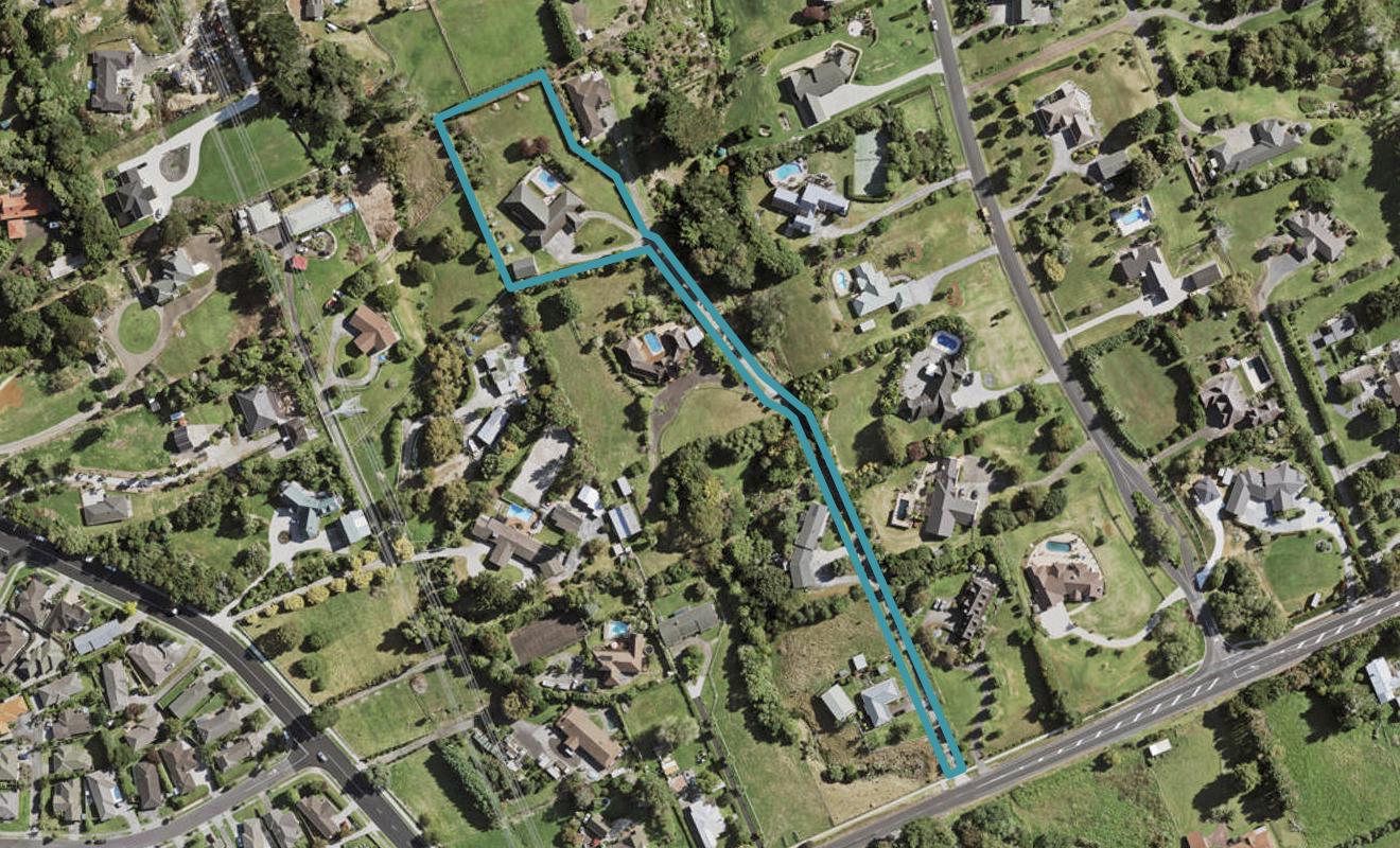 18 Ranfurly Road, Alfriston, Auckland - Carousel 1