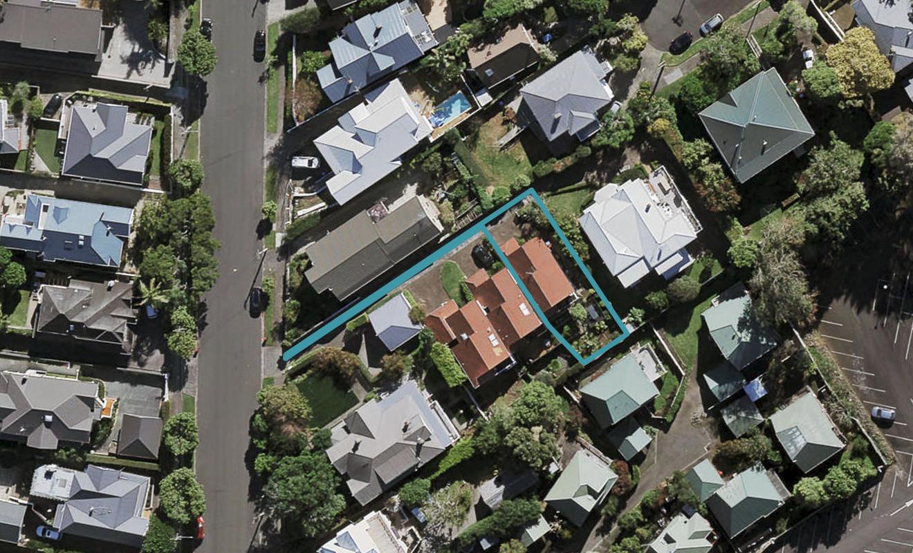 3/0 Clonbern Road, Remuera, Auckland - Carousel 1