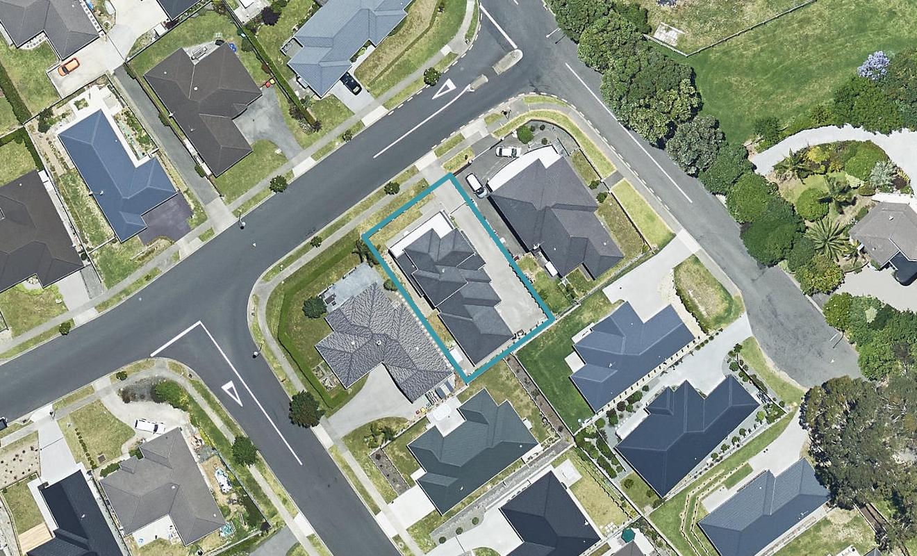 3 Ballintoy Park Drive, Welcome Bay, Tauranga - Carousel 1