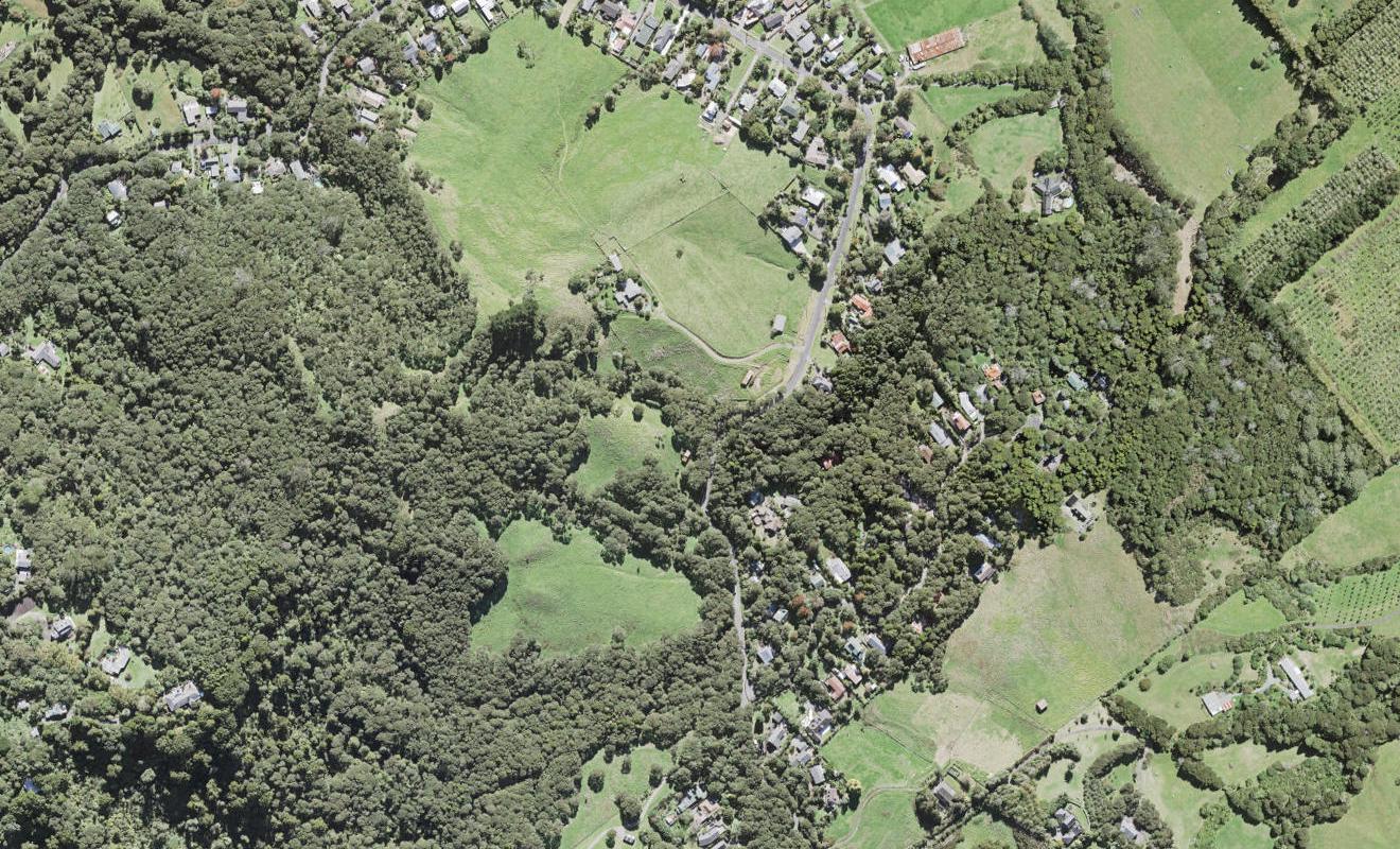 63 Grassmere Road, Henderson Valley, Auckland - Carousel 1