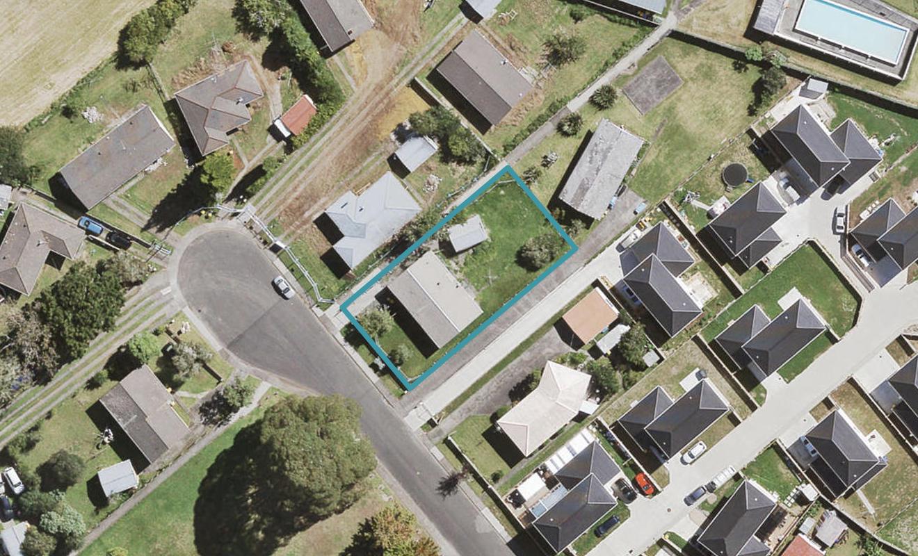 53 Coburg Street, Henderson, Auckland - Carousel 1