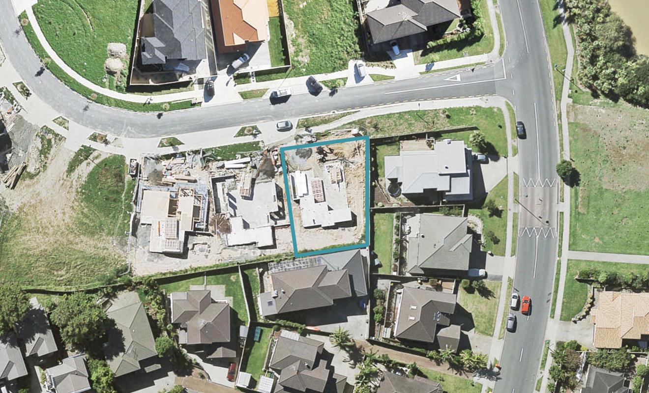 2 Lagonda Rise, Oteha, Auckland - Carousel 1