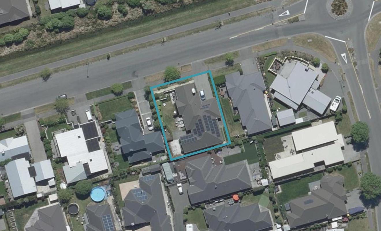 20 Rothesay Road, Parklands, Christchurch - Carousel 1