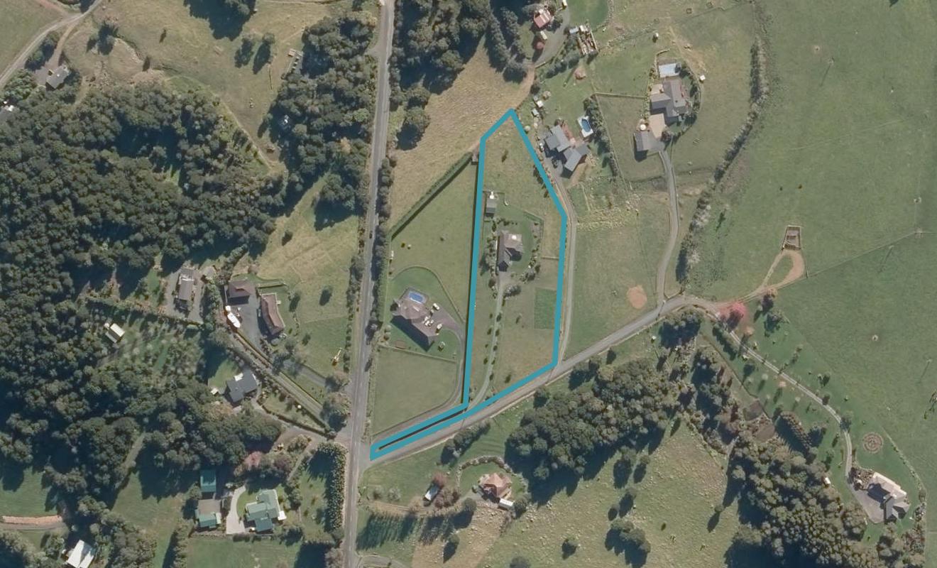 224 Apotu Road, Kamo - Carousel 1