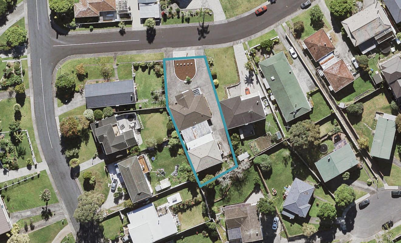 1/23 Jenelin Road, Glendene, Auckland - Carousel 1