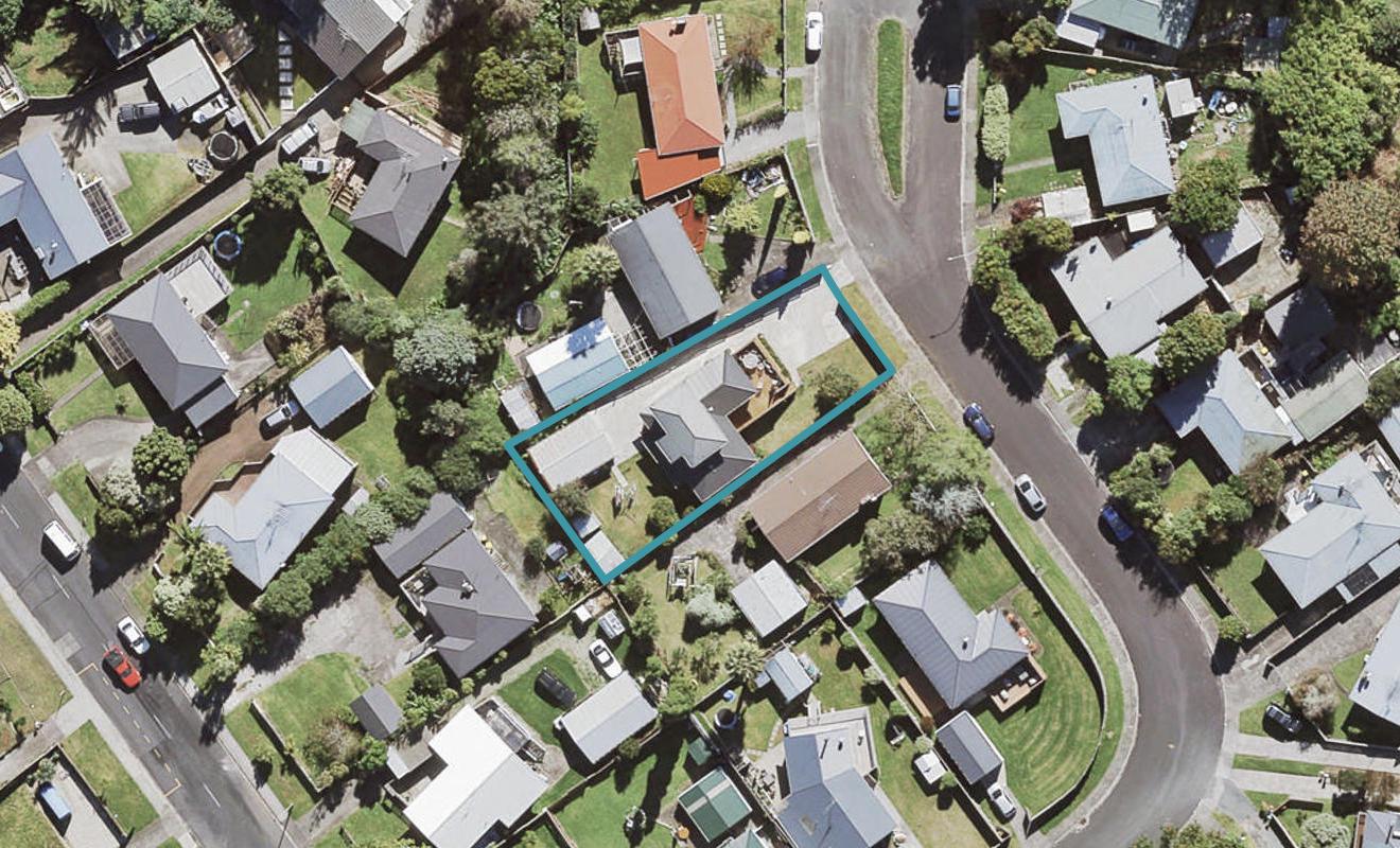 12 Ivy Place, Birkdale, Auckland - Carousel 1