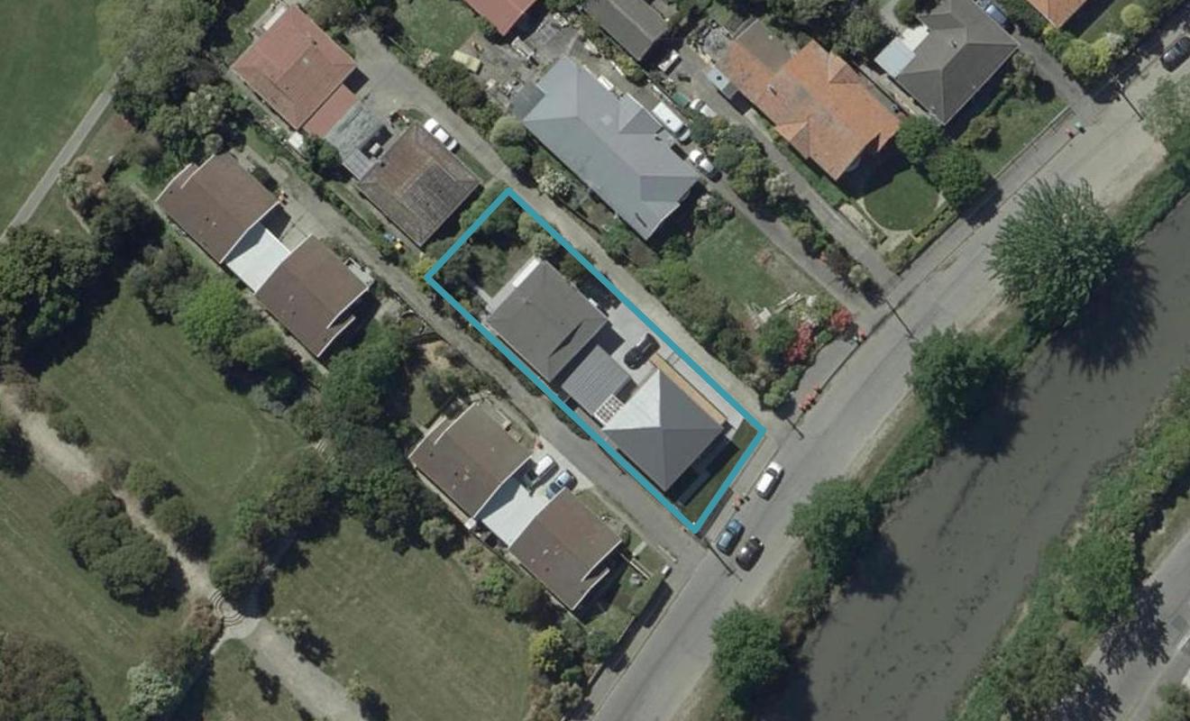 2/22 Richardson Terrace, Woolston, Christchurch - Carousel 1