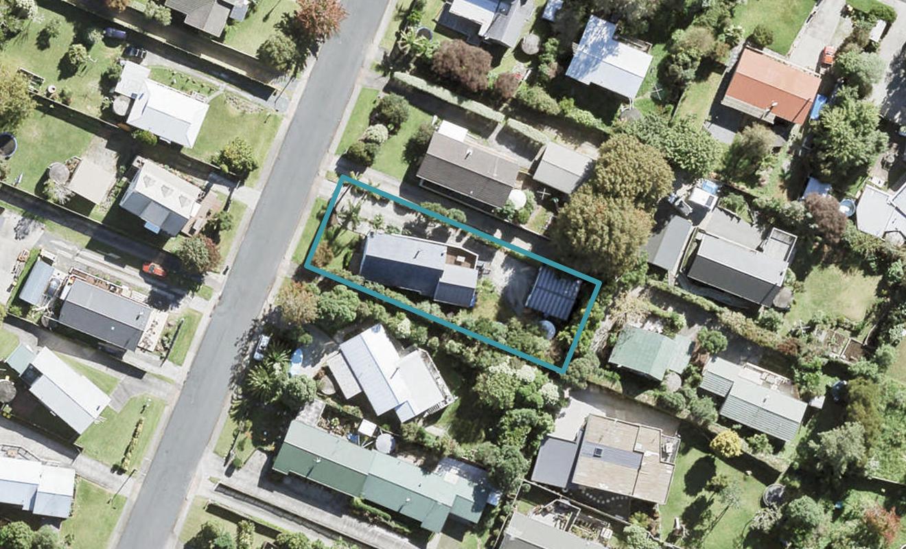21 Dobell Road, Stanmore Bay, Whangaparaoa - Carousel 1