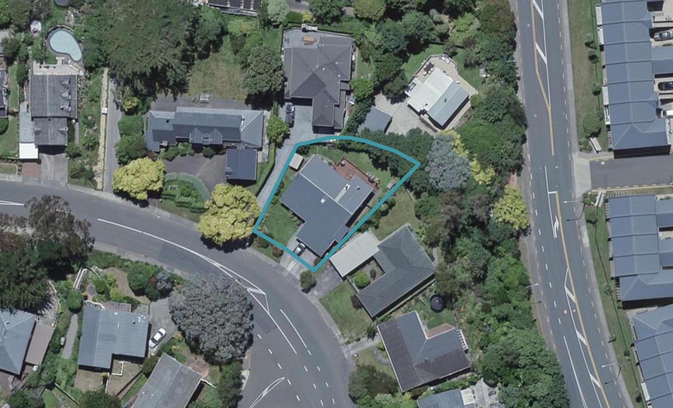 10 Halswater Drive, Churton Park, Wellington - Carousel 1