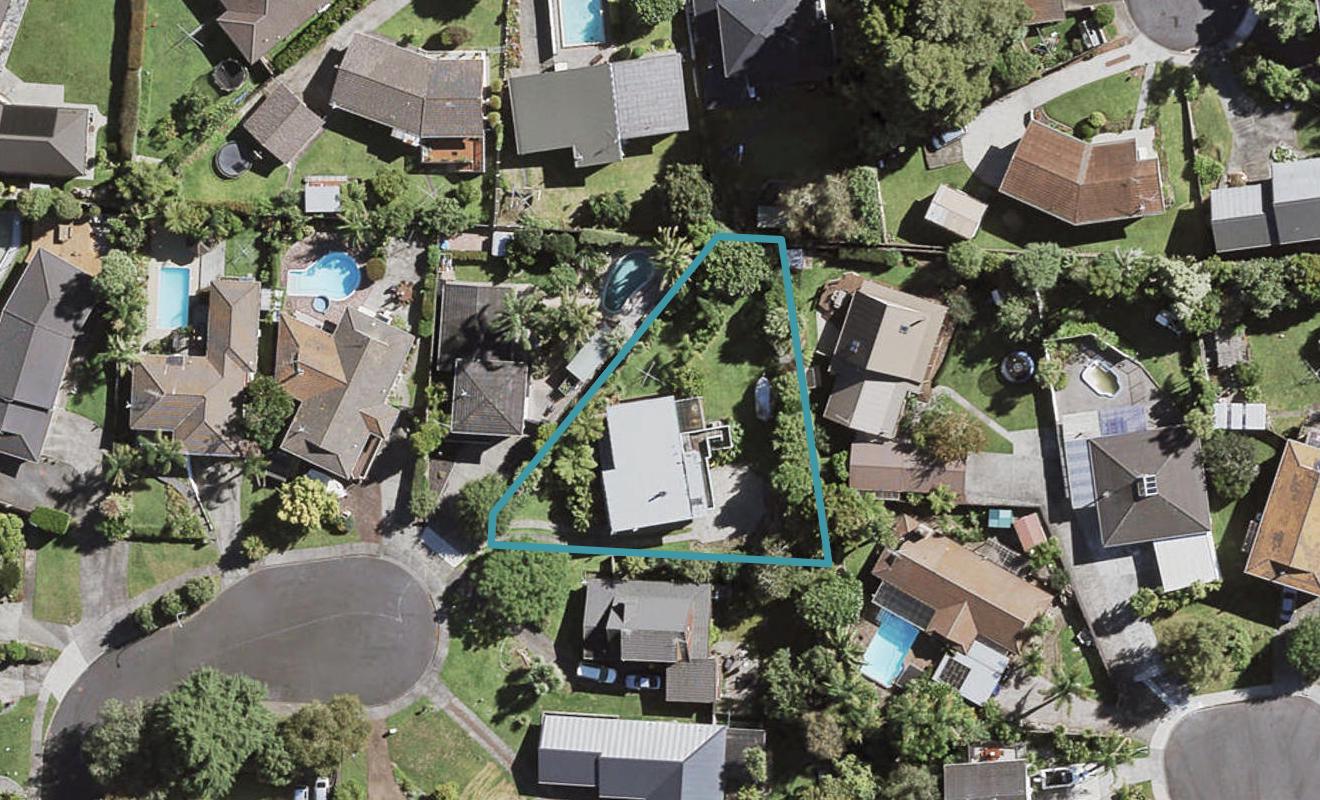 11 Kavanagh Place, Opaheke, Papakura - Carousel 1